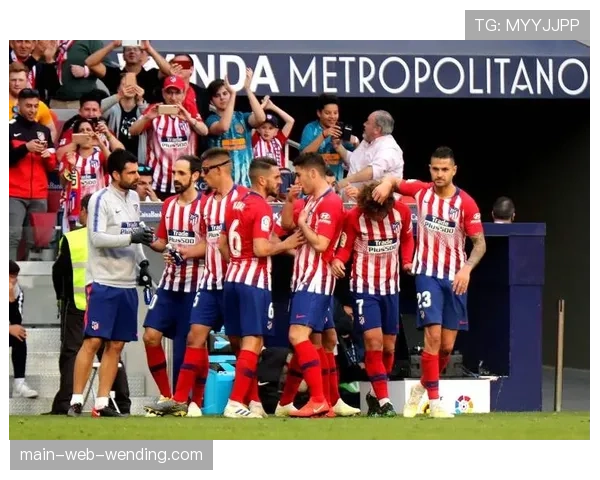 西甲冠军争夺白热化 比利亚雷亚尔马竞紧追榜首双雄